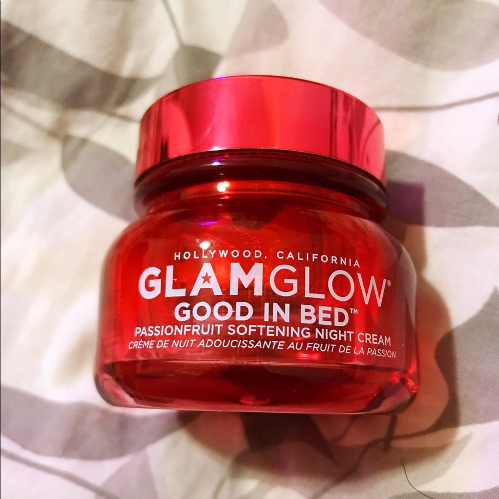 GLAMGLOW Passionfruit Softening Night Cream